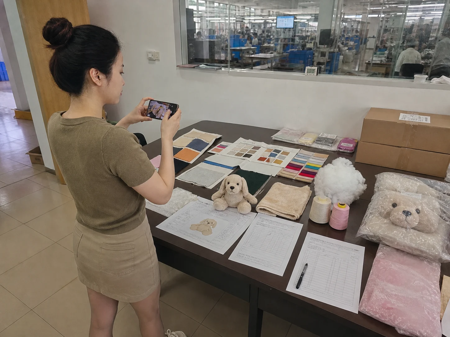 布偶代工首件换面料，先看填充状态和安全边界