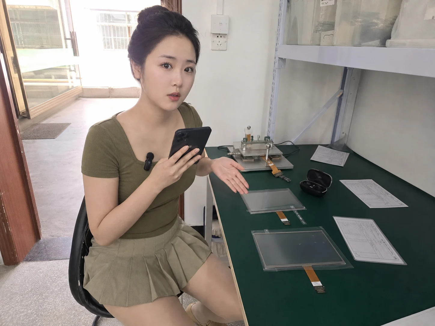 精密触摸屏外协交期变长，先查设备节拍还是工单？