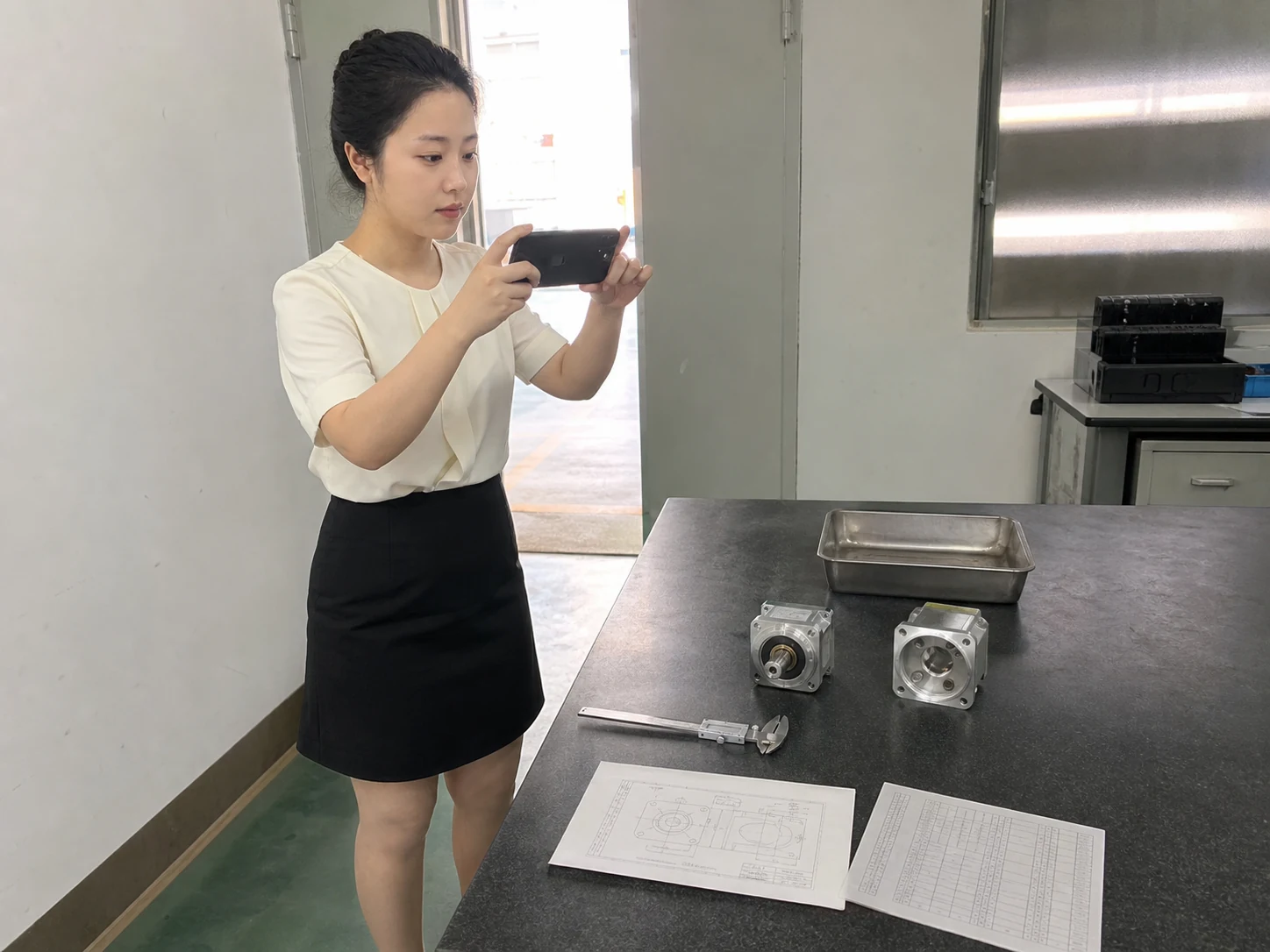 伺服电机加工首件合格，图纸版次没绑定能不能放量？